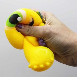 Roligt monster med ljus klämmonster mjuk
