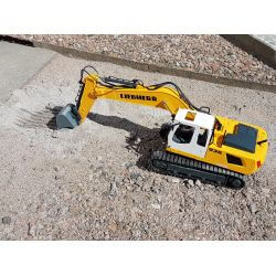 Radiostyrd Liebherr grävmaskin R936 med rivningsset Jamara 1:20