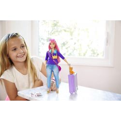 Barbie Daisy Travel Doll & Accessoires FWV26