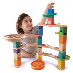 Hape Quadrilla Cliffhanger Kulbana av trä
