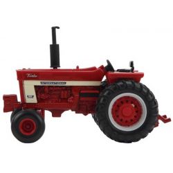 Britains International Harvester Farmall 1066 Modelltraktor 1:32